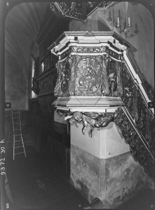 Reichenbach/O.L. Johanneskirche (Wiederaufbau 1674). Kanzel (1688, Bemalung 1707)