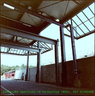 Blick in die Halle der Hauptabteilung Dekontaminationsbetriebe (HDB)