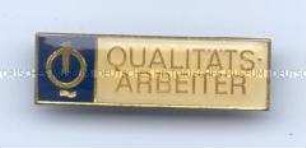 Abzeichen Qualitätsarbeiter, in Gold