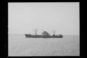 Sperber (1954), VEB Deutsche Seereederei, VEB Deutfracht, VEB Deutfracht - Seereederei Rostock (DSR), Deutsche Seereederei GmbH, Rostock