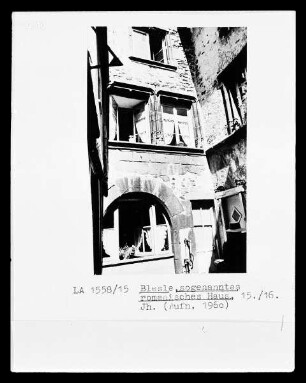 Romanisches Haus