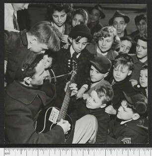 Porträtaufnahme Woody Guthrie