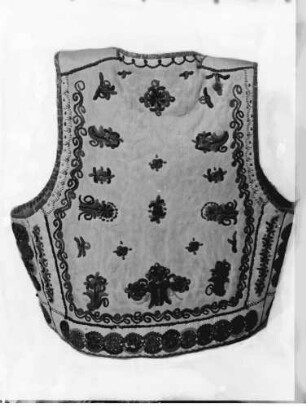 Bukarest: Museum Minovici, Bauernlammfelljacke, aus Bessarabien, Rücken