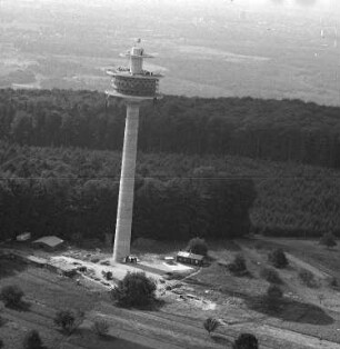 Richtfest für den Fernmeldeturm der Bundespost bei Grünwettersbach.