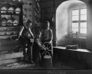 Kinder in der Bauernstube