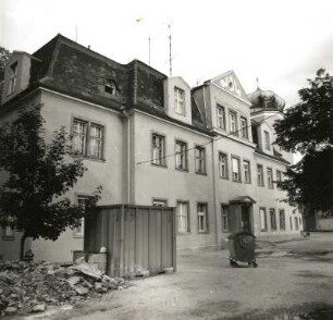 Böhlitz-Ehrenberg-Gundorf. Herrenhaus Gundorf (um 1730, Turm 1860). Parkfront