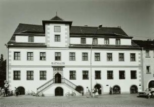 Hoyerswerda, Peitschenmastlampe, Rathaus