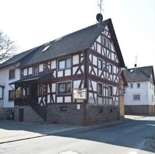 Grünberg, Lumdastraße 6