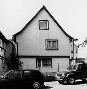 Hattersheim, Erbsengasse 11