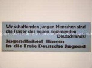 Maueranschlag mit Mitgliederwerbung der FDJ