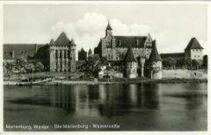 Die Marienburg von der Nogat gesehen