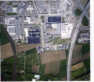 Umbau der Autobahnstrecke Ludwigsburg-Nord mit "Overfly" zur B 27 Luftaufnahme, Süd-West der Montage