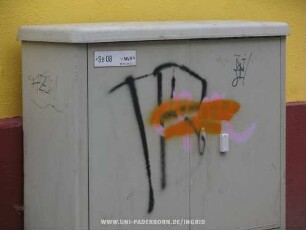 TR