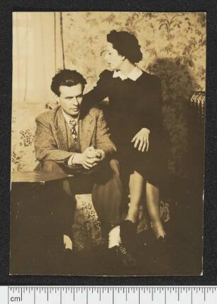 Porträtaufnahme Aldous Huxley