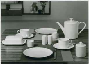 Kaffee- und Tafelgeschirr "Arzberg 2050" von Heinrich Löffelhardt