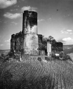Bernkastel-Kues. Ruine der Burg Landshut (um 1280-1320, Zerstörung 1693)