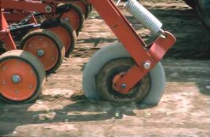 Fotografie: Sätechnik, Einzelkornsaat, Zuckerrübe, Spurführungssystem