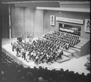 Konzertante Aufführung des "Parsifal" von Richard Wagner mit Solisten, Dresdner Philharmonie und Philharmonischem Chor Dresden unter Leitung von Herbert Kegel im Rahmen der Dresdner Musikfestspiele. Kulturpalast Dresden, 19.05.1979