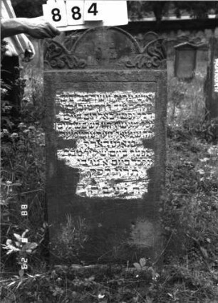 Grabstein 884 (Index: 100099287) Maße HxBxT: 105x51x10 cm: Grabstein 884