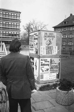 Wahl des neuen Studentenparlaments an der Universität Karlsruhe
