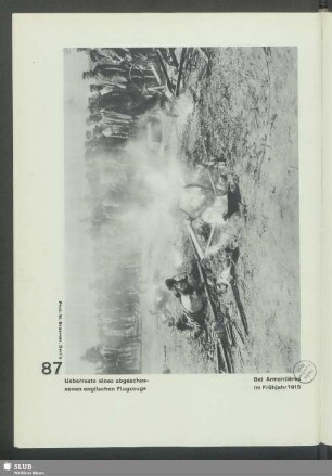 Ueberreste eines abgeschossenen Flugzeugs