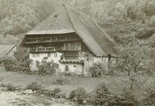 Schwarzwald. Schwarzwaldhaus im Gutachtal