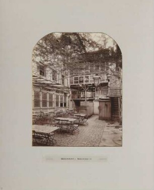 Wirtschaftshof I. der Brauerei Hoepfner in der Kaiserstraße in Karlsruhe