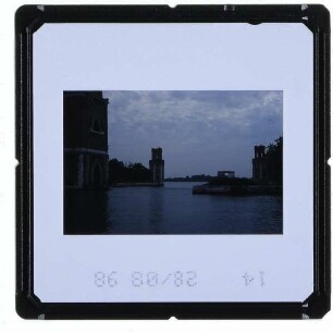 Venedig, Arsenale : Torre di Porta Nova und Porta Nova vom Arsenale aus gesehen