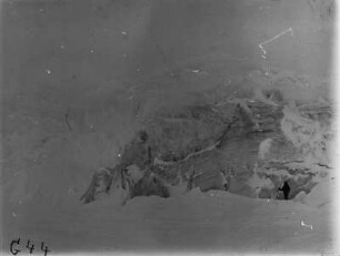 Ein Eisberg mit Einschlüssen (Gauß-Expedition 1901-1903)