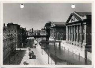 Berlin, Am Kupfergraben, Pergamonmuseum