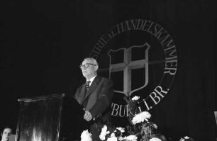 Freiburg: Kurbeltheater; Freisprechungsfeier 1962; Ansprache: Präsident Linnemann