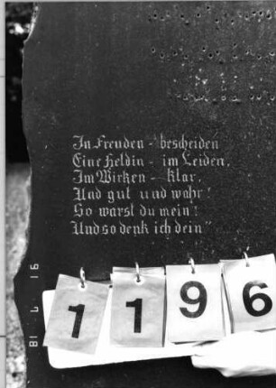 Grabstein 1196 (Detailaufnahme)