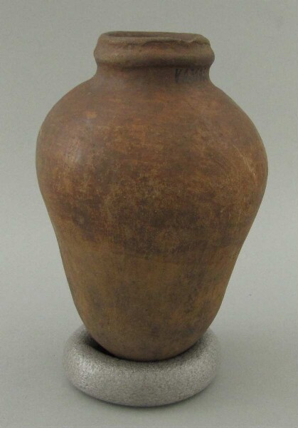 Clay vessel