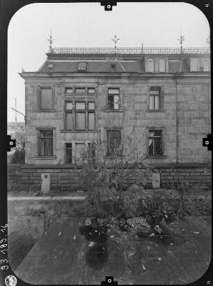 Löbau, Hartmannstraße 5. Villa Sanssouci (1889; B. F. Berthold). Teilansicht von Nordost