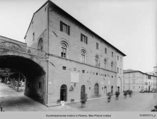 Piazza Giuseppe Garibaldi, Ex Piazza dell'Arengo, Sansepolcro