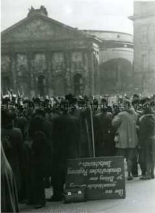 Demonstration Unter den Linden gegen die Währungsreform in den Westzonen
