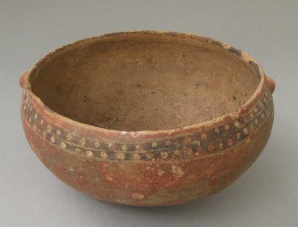 Clay vessel