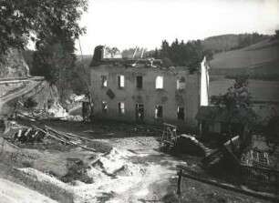 Unwetterkatastrophe im Osterzgebirge am 8./9. Juli 1927. Oberes Gottleubatal (Oelsengrund). Ruine der Köhlermühle. Blick talab