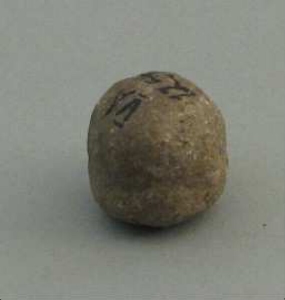 Stone bola