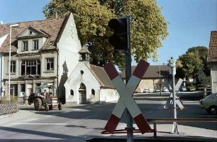 Trochtelfingen: Kleinbahnübergang im Ort