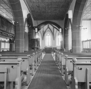 Evangelische Pfarrkirche (Kirche, ev.); Kefenrod, Kirchberg 1