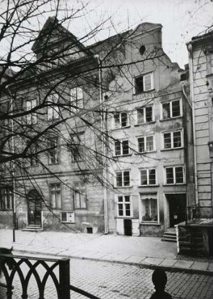 Fassaden der Bürgerhäuser Spieringstrasse 11 und ? in Elbing