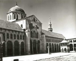 Syrien. Damaskus. Umayyaden-Moschee, Südseite des Innenhofes, Frühjahr 1930