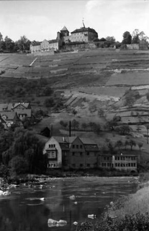 Gernsbach: Schloss Eberstein mit Murg