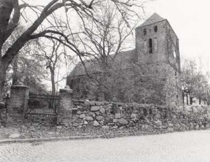 Evangelische Dorfkirche