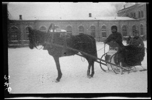 [Quartier in Stuki (Stuíi (?), Lettland) bzw. Komaika-Stellung [Komaika=Gewässer in Litauen]]