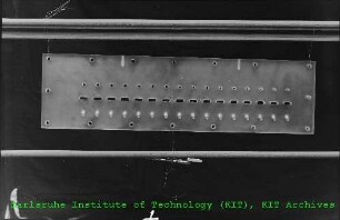 Bauteil eines Mischabsetzers (Mixer-Settler) des Instituts für Heiße Chemie (IHCh)