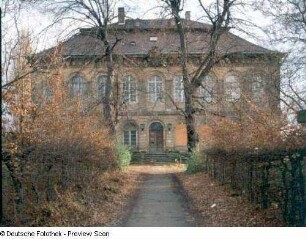 Dresden-Übigau, Rethelstraße 47. Schloß. Eingangsseite