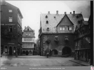 Garküchenplatz mit Mehlwaage