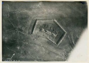 Foto der Kehle des Forts Douaumont (Luftbild)